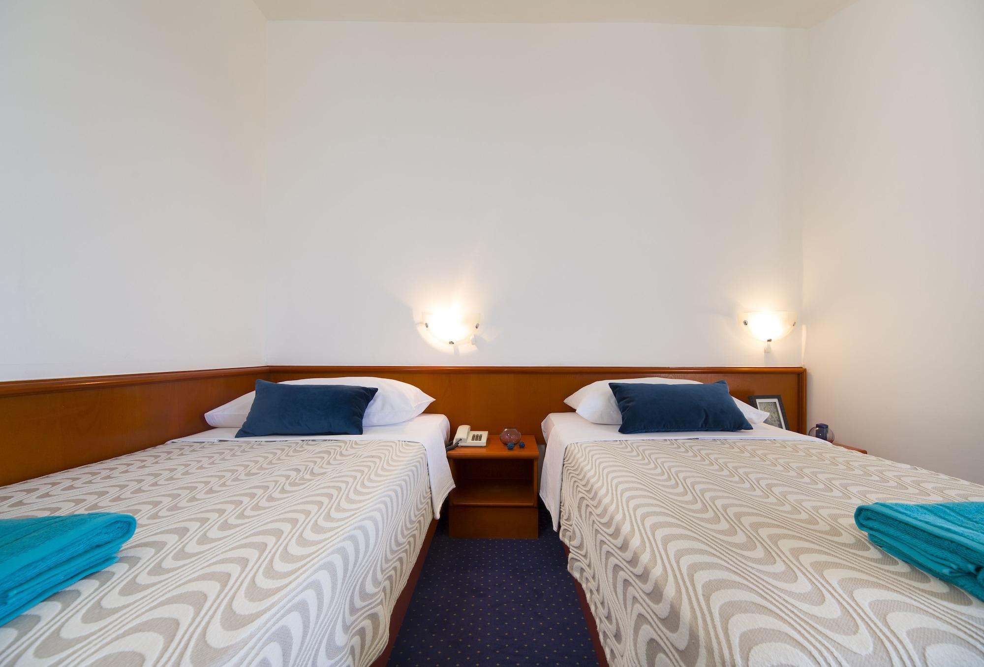 Hotel Laguna 그라다츠 외부 사진