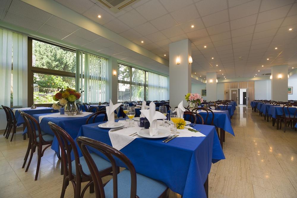 Hotel Laguna 그라다츠 외부 사진