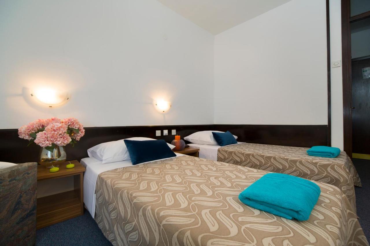 Hotel Laguna 그라다츠 외부 사진